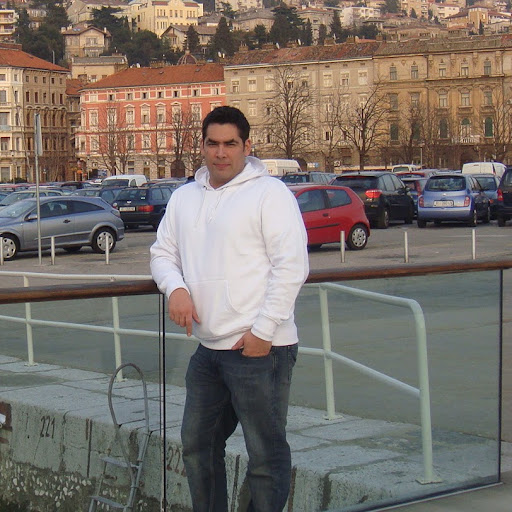 Armando Moreno Photo 39