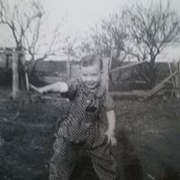 Kellie Ward Photo 45
