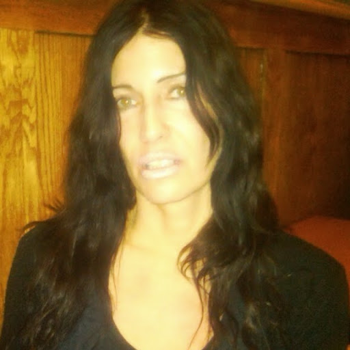 Lisa Graziani Photo 16