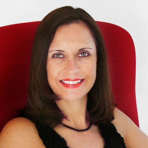 Angela Adamson Photo 18
