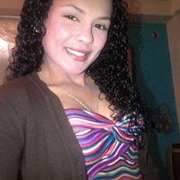 Roxanna Saavedra Photo 5