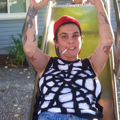 Eli Andrews Photo 13