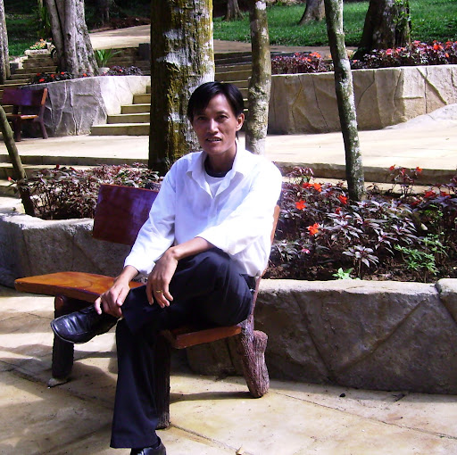 Hoang Ngo Photo 19
