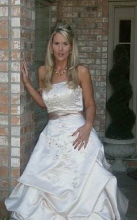 Christine Golden Photo 17