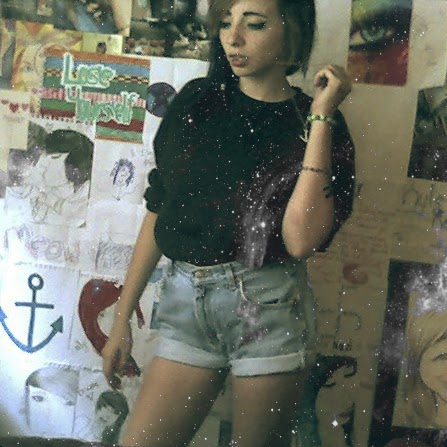 Kylie Hunt Photo 13