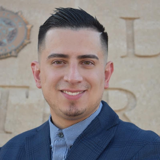 Christopher Olivarez Photo 12