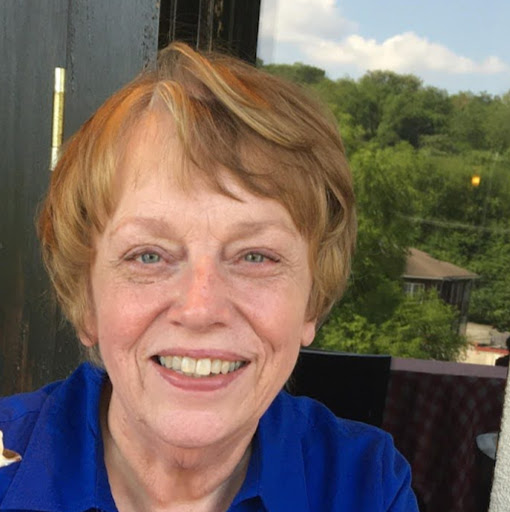 Vicki Jones Photo 23