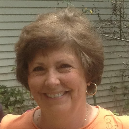 Linda Gatlin Photo 24