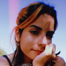Lucia Acevedo Photo 16