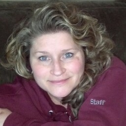 Darlene Perron Photo 2