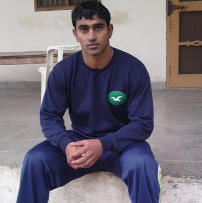 Dev Khanna Photo 18