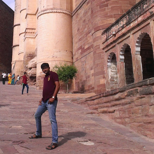 Deepak Vadera Photo 9