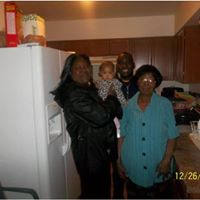 Reggie Louis Photo 6