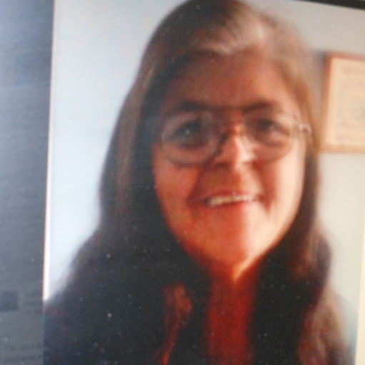 Kathleen Graves Photo 23