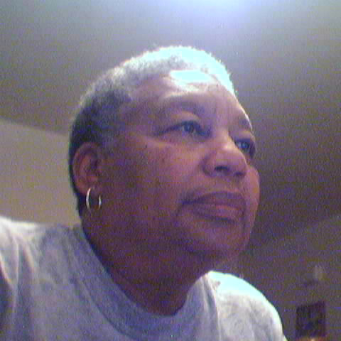 Betty Glover Photo 32