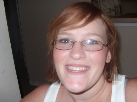 Lisa Harrison Photo 34