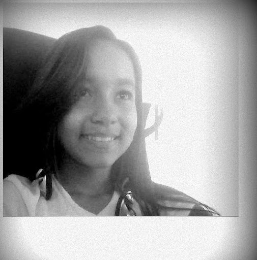 Vivi Torres Photo 16