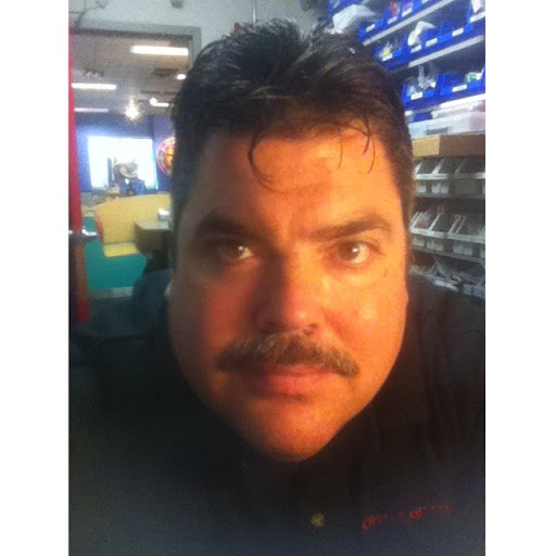 Christopher Chestnut Photo 22