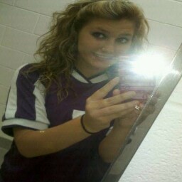 Brittany Donahue Photo 30