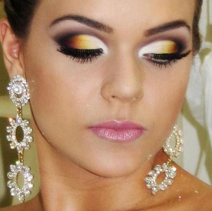 Andreia Mendonca Photo 7
