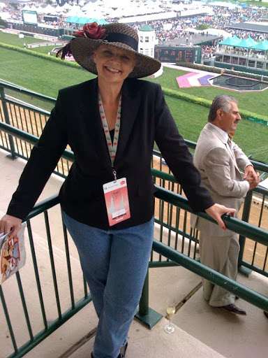 Holly Beeson Photo 14