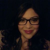 Rashelle Perez Photo 13