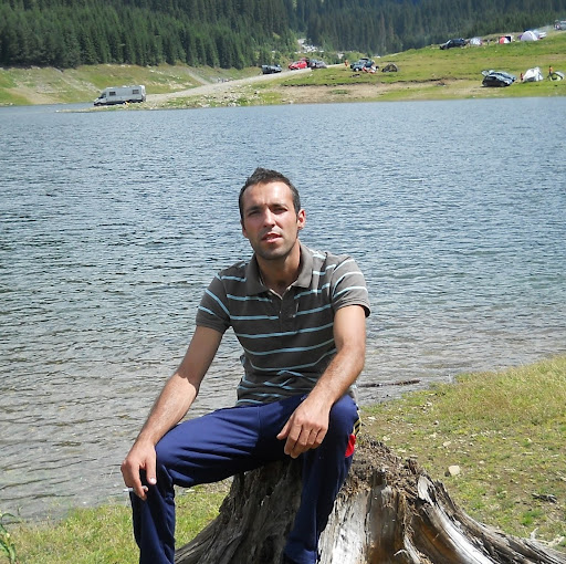Adrian Cazacu Photo 11