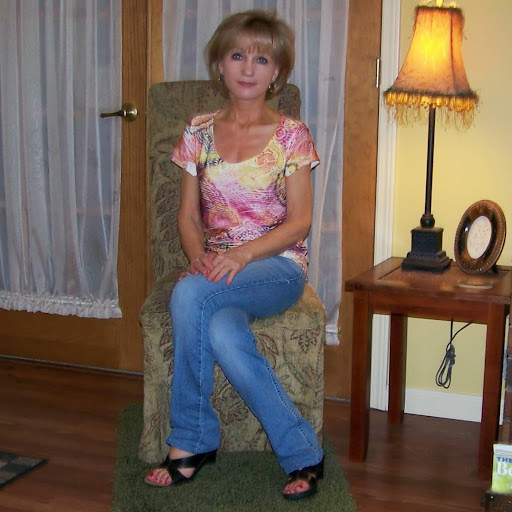 Glenda Bell Photo 23