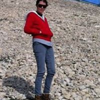 Nicole Higham Photo 5