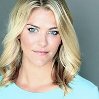 Laura Thomas Photo 47