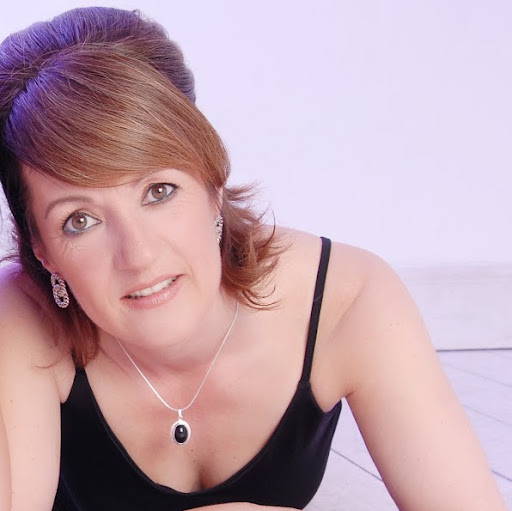 Debbie Mann Photo 31