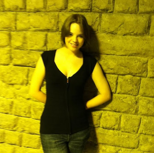 Desiree Jones Photo 29