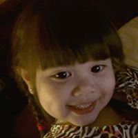 Jennifer Ballesteros Photo 5