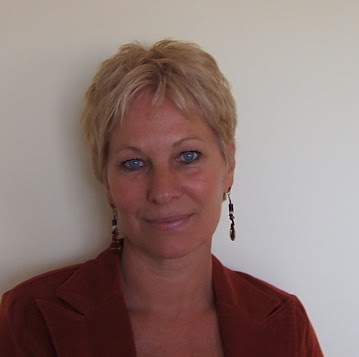 Joyce Blair Photo 32