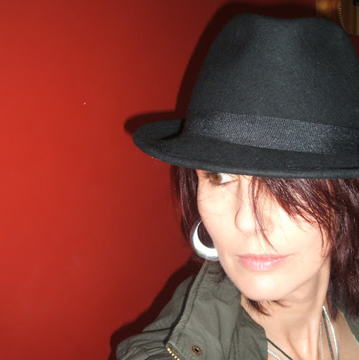 Sarah Kelly Photo 21