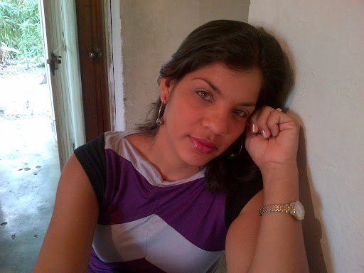 Yessica Paredes Photo 5