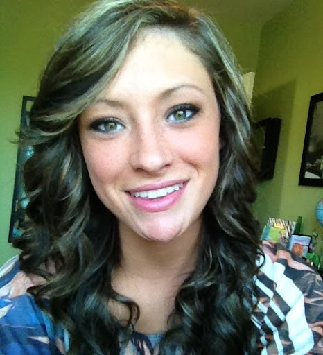 Lauren Melton Photo 35