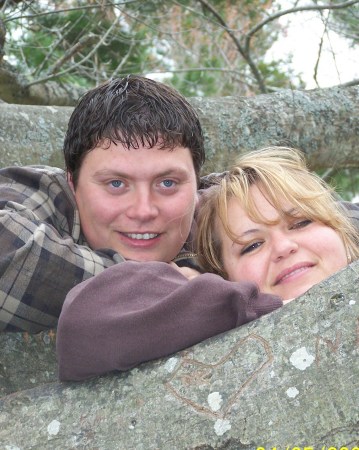Michelle Lowe Photo 14