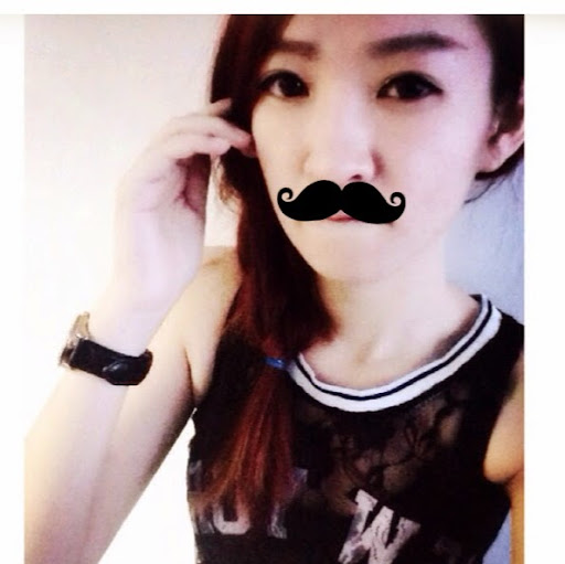 Serene Lee Photo 22
