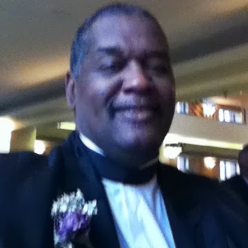 Anthony Moreland Photo 28