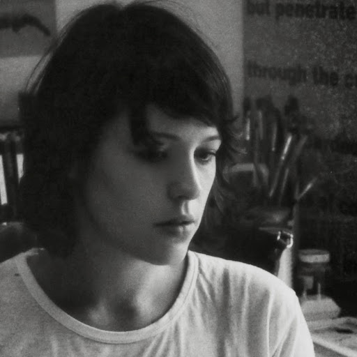 Frances White Photo 37