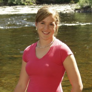 Emily French Photo 40