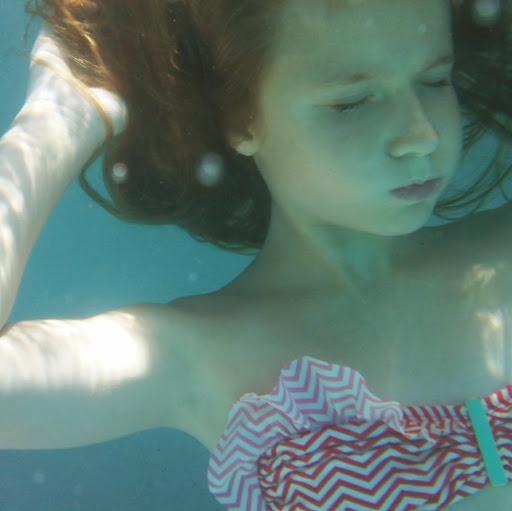Anna Parks Photo 33