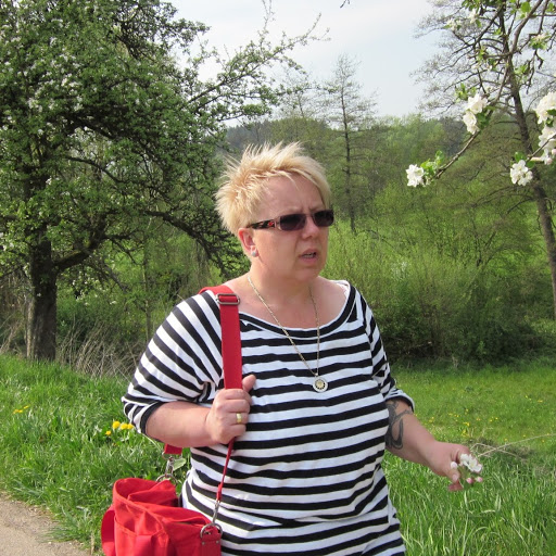 Heidi Albrecht Photo 12