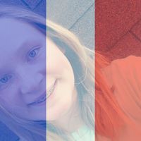 Kayla Mcneely Photo 3