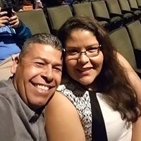 Elizabeth Carrillo Photo 34