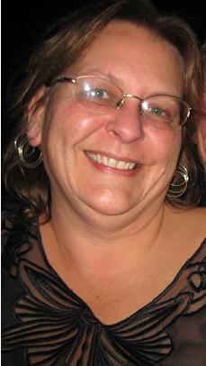 Jennifer Thomas Photo 27
