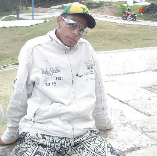 William Andre Photo 12