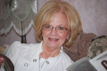 Nancy Olson Photo 34