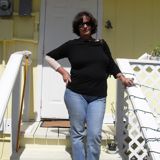 Barbara Knowles Photo 39